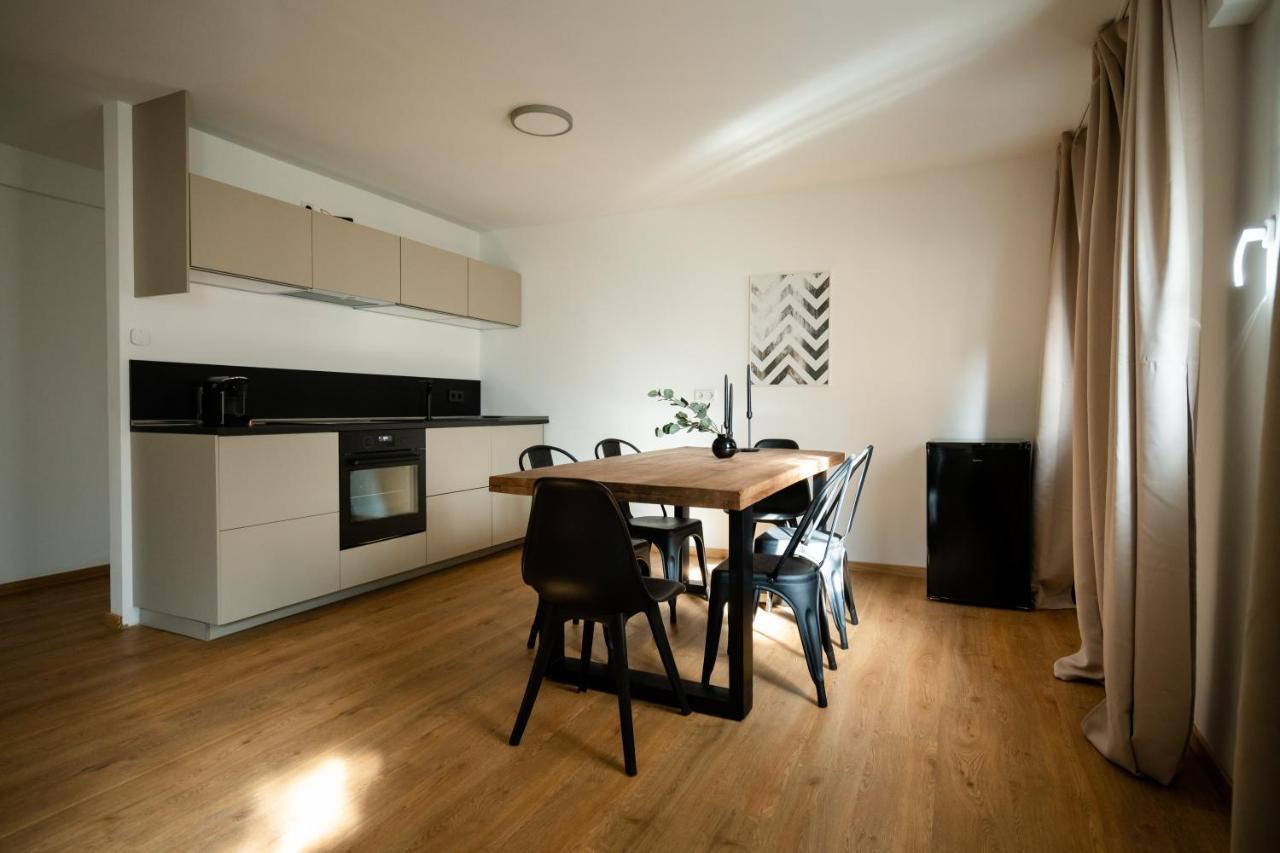 Oldtown Studio Apartment With 2 Bathrooms Düsseldorf Kültér fotó