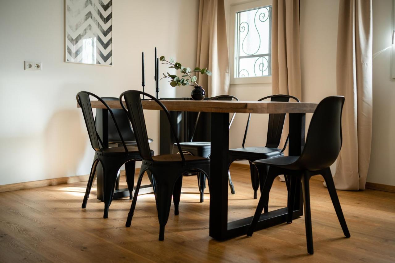 Oldtown Studio Apartment With 2 Bathrooms Düsseldorf Kültér fotó